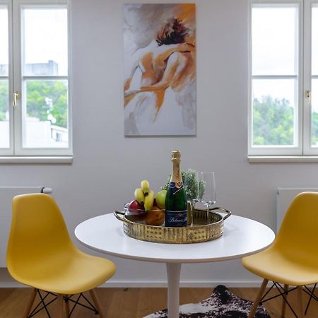 Luxurious, Charming Studio Perfect For Couples Praga Exterior foto